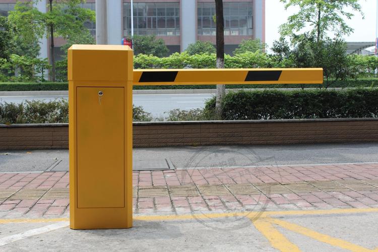 工廠車牌識別系統一體機 構建智慧停車與門禁管理新生態